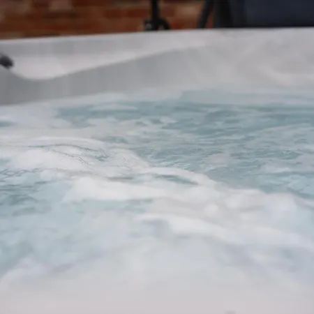 Harvest And Holly Barn * Yarm